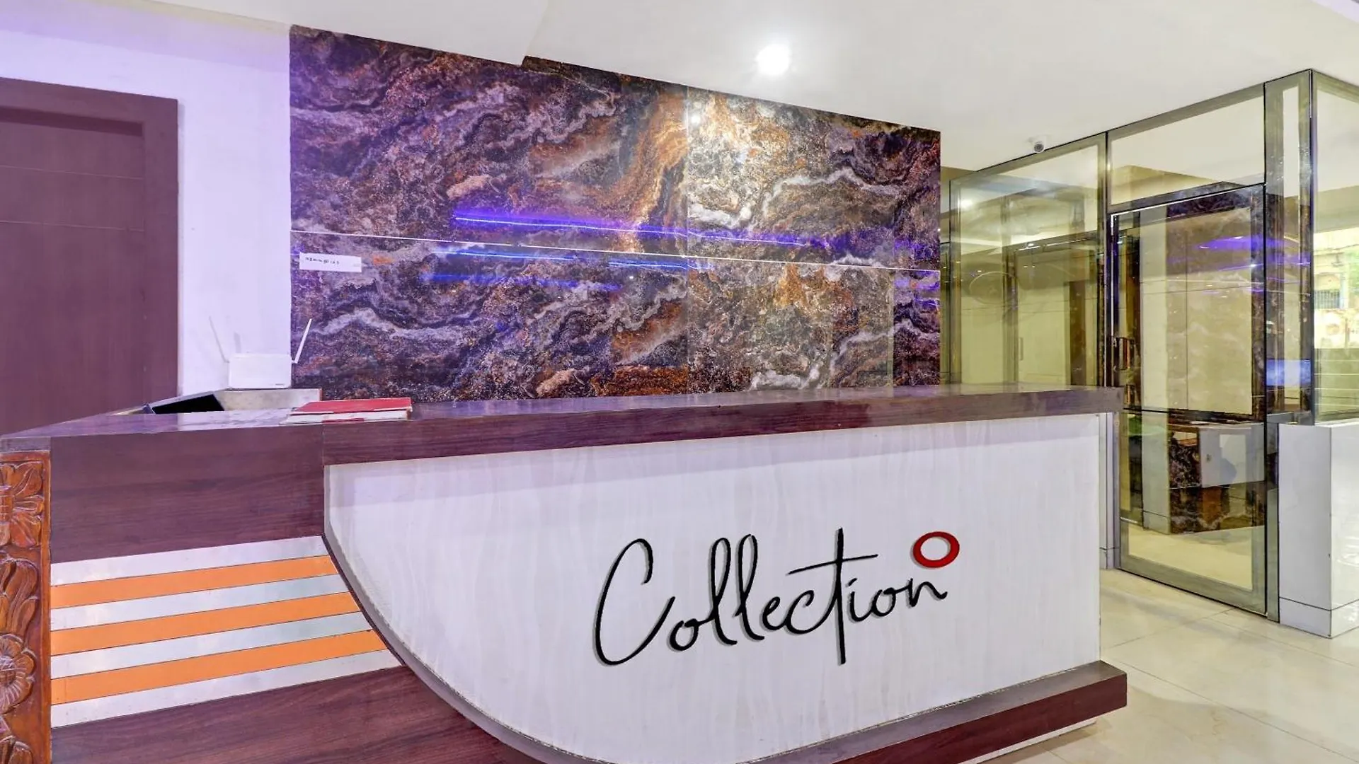 *** Hotel Collection O Colossal Inn Tajganj India